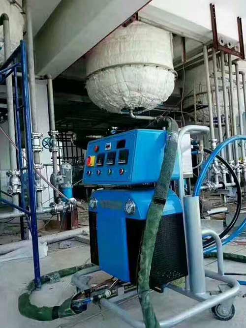 聚氨酯保温喷涂机器(图2) 聚氨酯喷涂保温施工